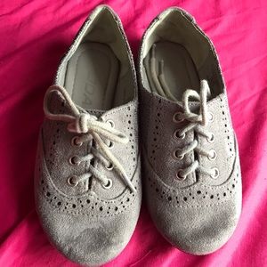 Toddler dress shoes
